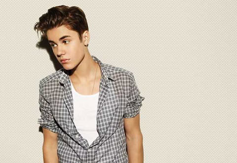 Post image for Haluatko nähdä, kun Michael Madsen vetelee Justin Bieberiä kaksin käsin turpiin?