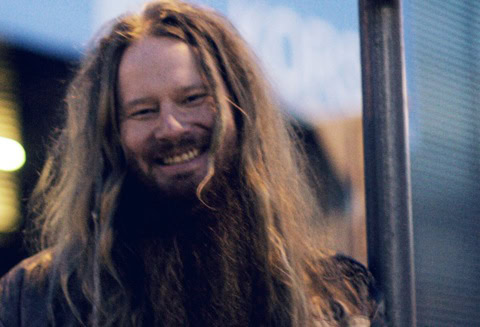Post image for Runoile kirjeenvaihtoilmoitus, voita Hynysen ja Liimatan kirja!