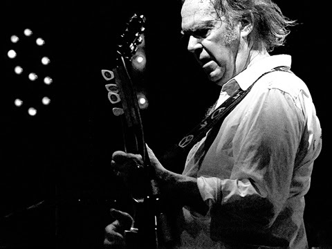 Post image for Neil Young & Crazy Horse: Americana – Suuren yhtyeen paluu tarjoaa vain vähän kiinnostavaa