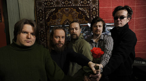 Post image for Laatuvideota Radiopuhelimet-keikalta, mukana ennen julkaisematon biisi