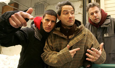 Adam Yauch kuvassa oikealla.