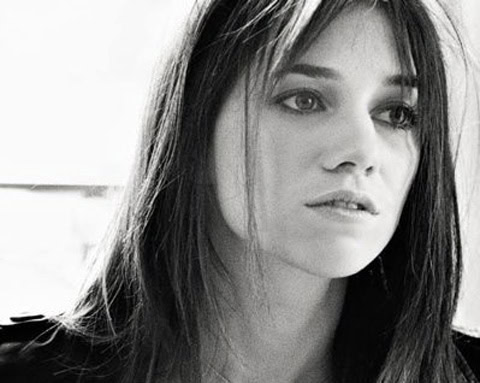 Post image for Ranskalainen viettelys kruunaa puutarhajuhlat, kun Charlotte Gainsbourg liitelee Helsinkiin