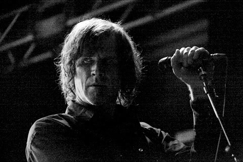 Mark Lanegan esiintyi Helsingin Nosturissa 2010.