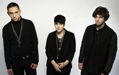 Post image for Tokio, hotellihuone 33. kerroksessa – tämä voi merkitä vain The xx:n livetaltiointia