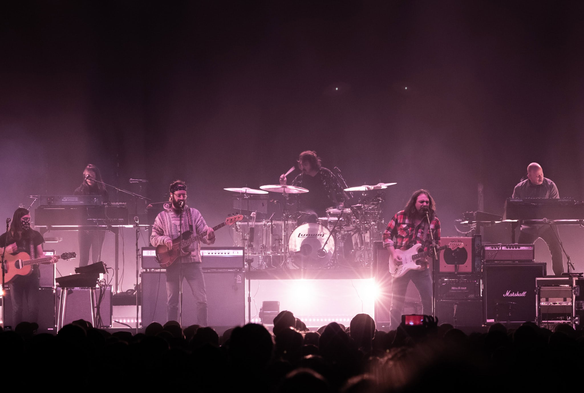 WARONDRUGS_220322_KUVA_MIKA_KIRSI__I4A9192_LR - Rumba.fi