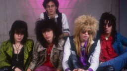 Kingston Wall, Timo Rautiainen & Trio Niskalaukaus ja Hanoi Rocks nousivat listojen kärkeen  – ykkösenä Maustetytöt
