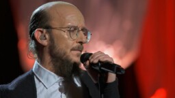 Samuli Putro käänsi Nick Caven tunteikkaan kappaleen suomeksi – katso koskettava tulkinta