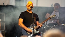 Helsinkiläisfestivaaleilla ikävä peruutus –  turkulaista rock-osaamista tilalle