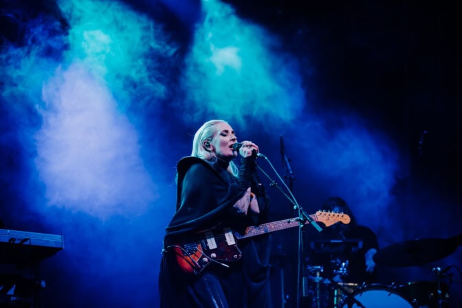 Färsaarelainen Eivør palaa Suomeen ensi vuonna