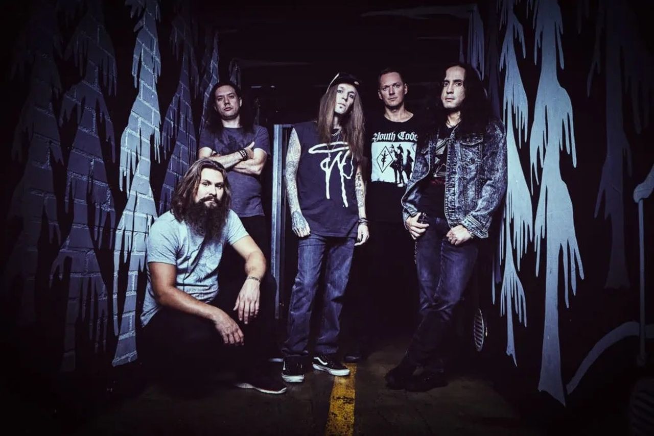 Children of Bodom -fanit, huomio! Tänään ilmestyi jotain pakko-ostettavaa