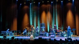 Mike Oldfieldin Tubular Bells -klassikkotrilogiaa juhlistetaan Tampereella