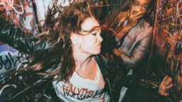 Huomio huomio, 1990-luvun lahtelaisen punkin ystävät! Nyt on mahdollisuus matkata komealla tavalla muistojen maailmaan