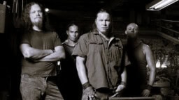 Suomalaisen metallimusiikin merkkiteos 20 vuotta – sen kunniaksi luvassa erikoiskiertue