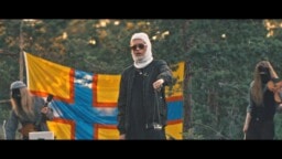 Parempi myöhään kuin ei jne – eräs vuoden 2024 parhaita suomalaiskappaleita sai viimein videon