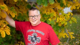 Suomalaista punkia ja indierockia julkaiseva kulttilevy-yhtiö 40 vuotta – kaikki alkoi Alivaltiosihteeristä