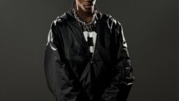 Käräjillä tavataan? Brassiräppärin uuden levyn kansi on härski kopio ehkä kuuluisimmasta suomalaisesta maalauksesta koskaan