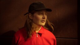 Laulaja-lauluntekijä Antti Autio julkaisi uuden levyn – kuuntele täältä