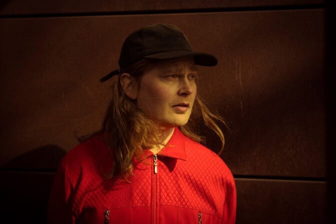 Laulaja-lauluntekijä Antti Autio julkaisi uuden levyn – kuuntele täältä