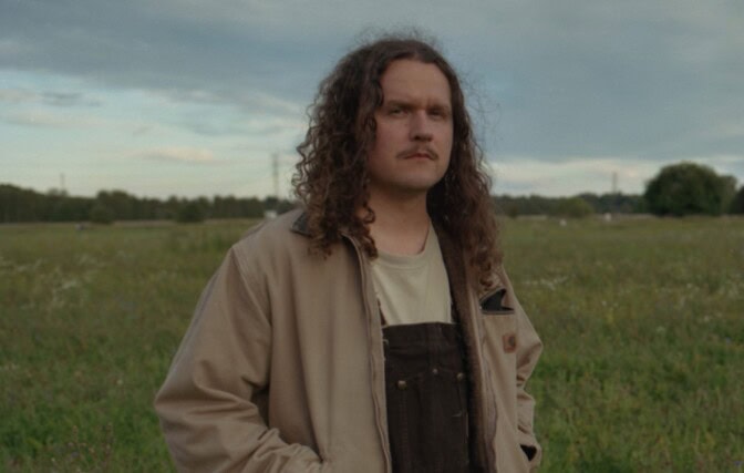 Pesson uusi kappale kertoo menettämisen pelosta