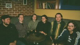 Toukokuussa ilmestyy loistava suomalaislevy – viimeisen singlen video ennakkonäytössä Rumbassa