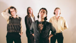 Vallan loistava power pop -yhtye saapuu Suomeen kahdelle keikalle