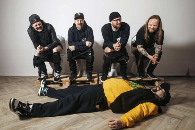 Kotimainen hardcore-veteraani julkaisi kappaleen kaikille äideille: ”Kunnianosoitus mutseille, mummoille, äitipuolille, äitihahmoille”
