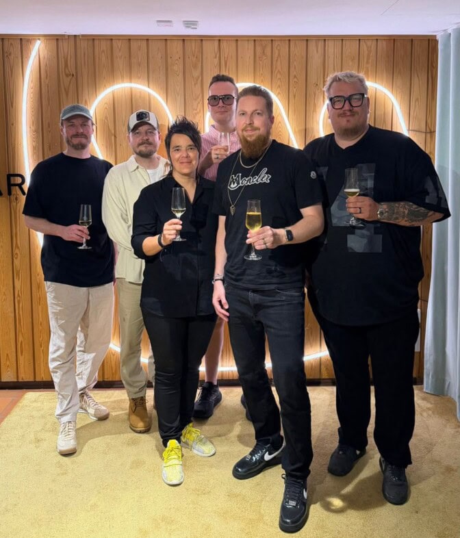 Arttu Wiskarin Mökkitie Recordsin musiikkikatalogi ja siihen liittyvät kustannusoikeudet siirtyvät Warner Musicille