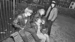 The Libertines peruutti keikkansa Helsingissä – vaan tässäpä vallan loistava suomalaiskorvaaja upealla uutuussinglellään