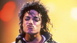 Yle Areenaan saapunut uunituore brittiläisdokumentti kertoo Michael Jacksonin tarinan