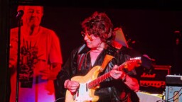 33 vuoden tauko ohi – Ritchie Blackmore nousi lavalle Deep Purplen kanssa