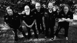 Timo Rautiainen & Trio Niskalaukaus julkaisee ep:n verran covereita – ensimmäinen single todellinen yllätysvalinta