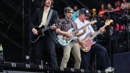 Weezer palaa Suomeen yli neljännesvuosisadan odotuksen jälkeen