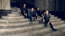 Metallica saa oman viskin &ndash; nimi sanaleikki yhtyeen ikonisesta albumista